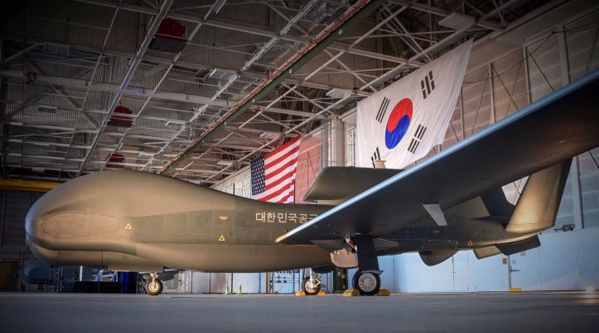 An image released on 19 April by US Ambassador to South Korea Harry Harris showing the first and second RQ-4 Global Hawk UAVs received by the RoKAF.