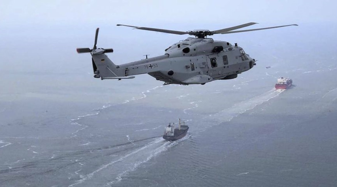 The Bundestag's budget committee has approved funding for the German Navy's new NH90 Sea Tiger helicopter, which like the Sea Lion pictured will be based on the NH90 NFH.