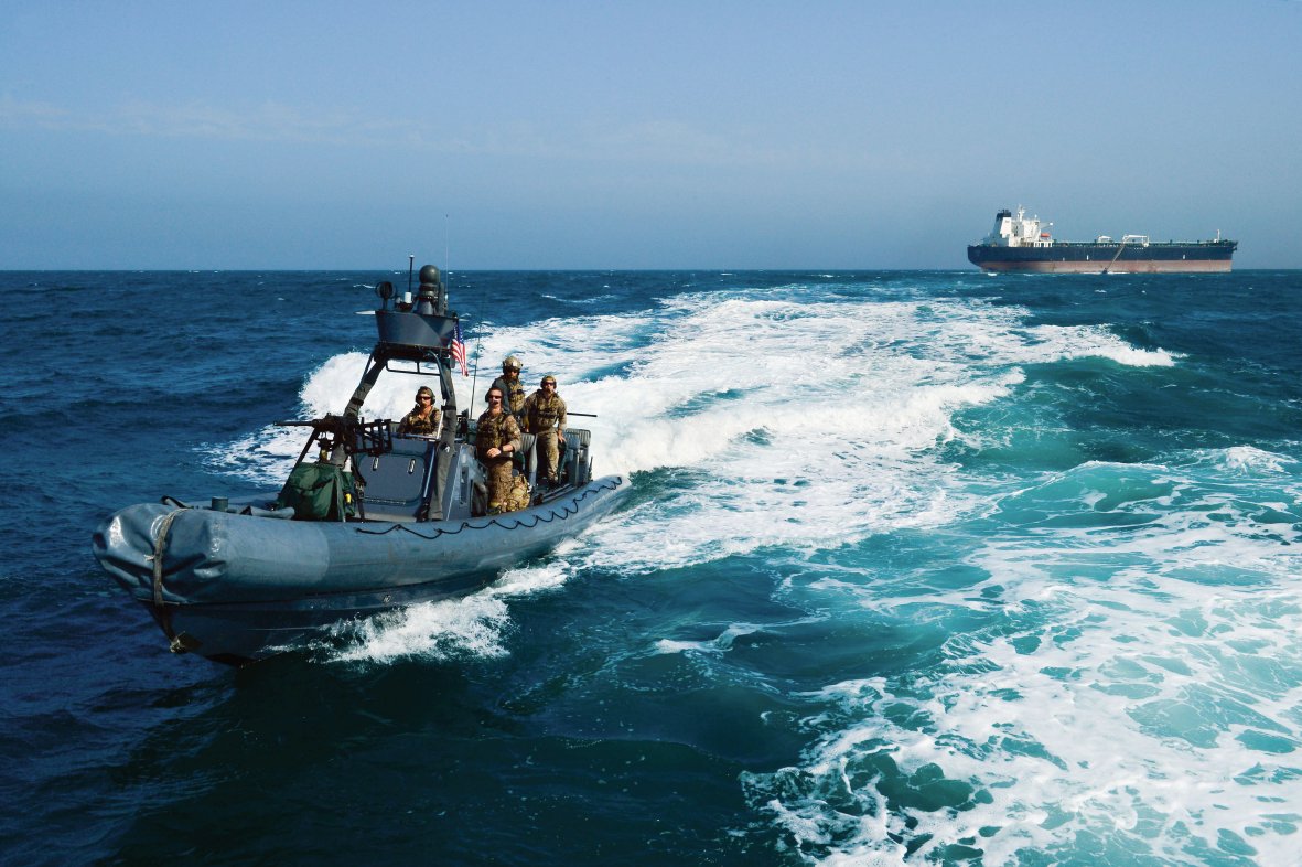 Members of Naval Special Warfare Group 11 (NSWG-11) conduct small boat operations. (US Navy )
