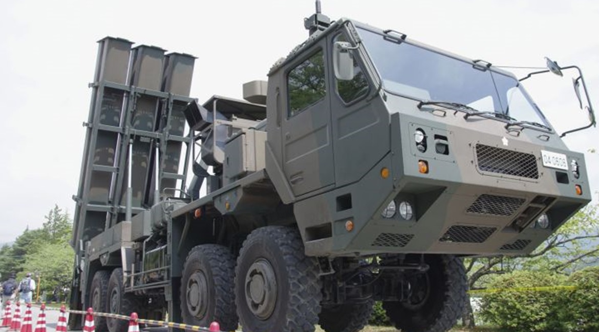 A truck-mounted launcher used for the JGSDF's Type 12 SSM system.