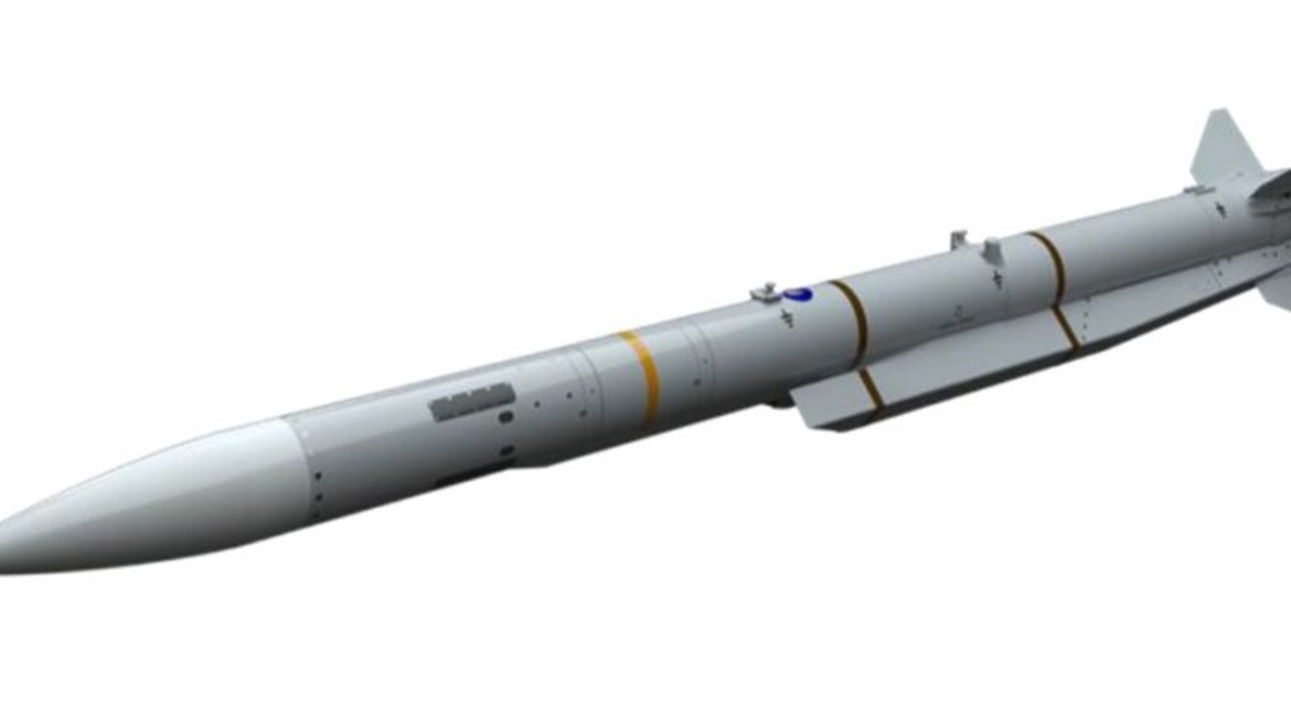 The cabinet of Japanese Prime Minister Yoshihide Suga on 21 December approved funding for the co-development of a Joint New Air-to-Air Missile (JNAAM) with the UK.
