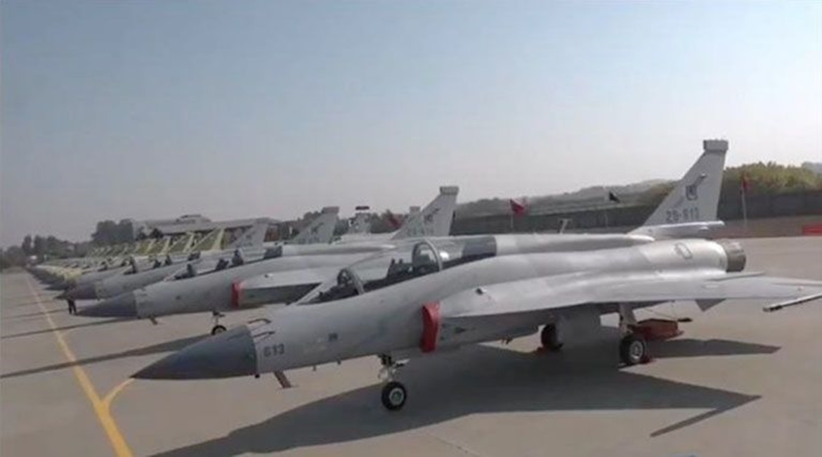 PAC Kamra rolled out the final 14 JF-17B fighter aircraft on order for the PAF in a ceremony held on 30 December at the company's facility in Punjab.