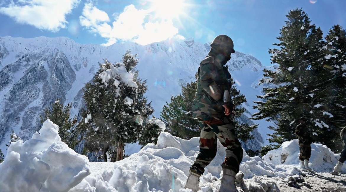 Indian soldiers near the Zojila mountain pass connecting Srinagar to Ladakh, bordering China, in November 2020. The PIB announced on 21 February that the Indian and Chinese armies have completed their agreed withdrawal along the northern and southern b...