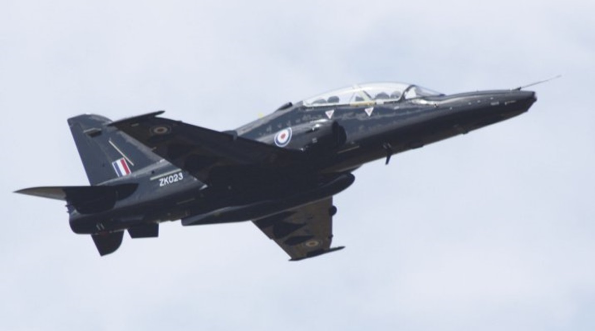 Seen in RAF service, the Hawk T2 will be operated by a joint UK-Qatari squadron to be formed at Leeming in North Yorkshire.