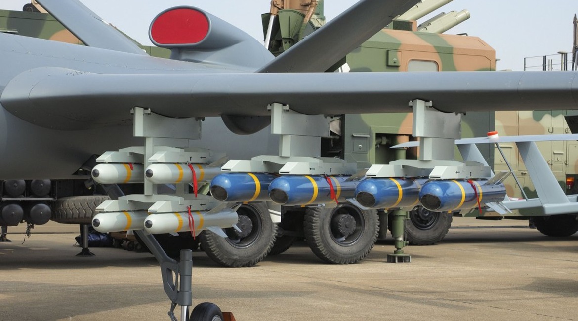 A CH-5 UAV at Airshow China 2016, fitted with four AR-1 (blue) and four AR-2 (white) missiles. The Indonesian Air Force test-fired the AR-1 missiles from its CH-4 UAVs in 2019, and recently took delivery of an initial batch of of AR-2s.