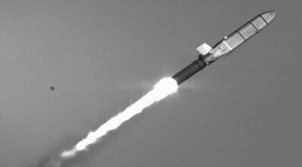 Image of an earlier launch of the developmental LRASM-SL in the United States