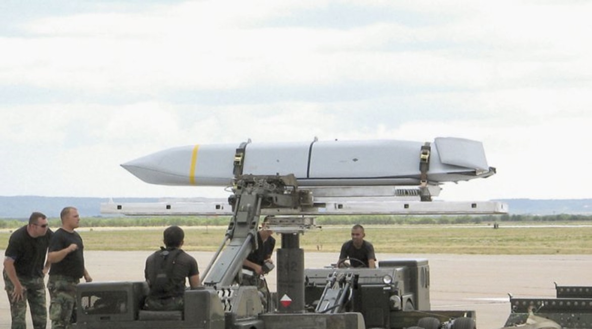 Taiwan has recently outlined an intention to seek to procure AGM-158B JAASM-ER missiles (pictured) from the United States.